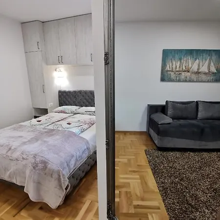 Centar 3 Διαμέρισμα Užice